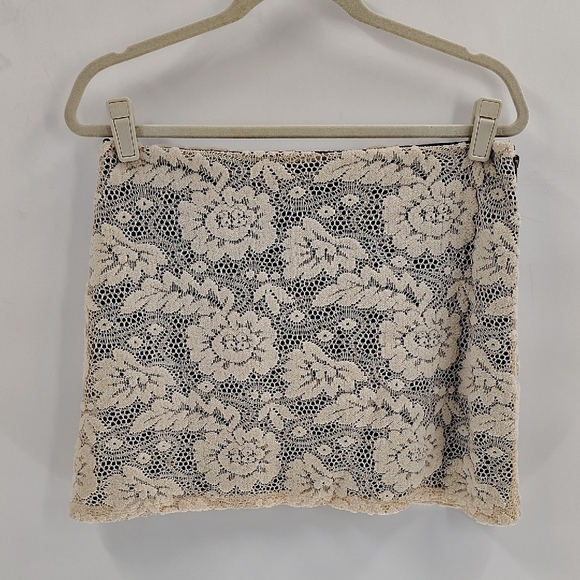 Anthropologie Judith March cream brocade lace overlay mini skirt size large - Picture 1 of 7